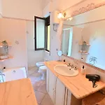Izzhome Bihappy Apartmán *