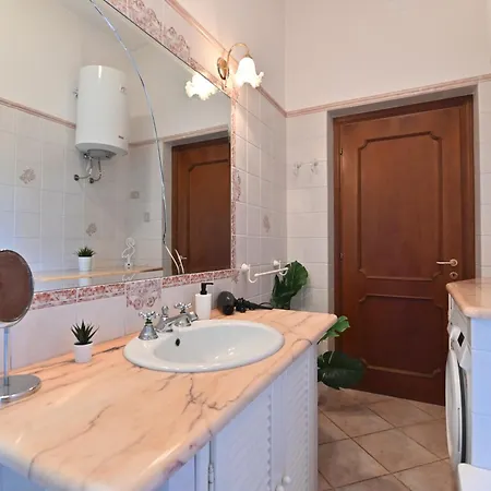 Izzhome Bihappy פולה