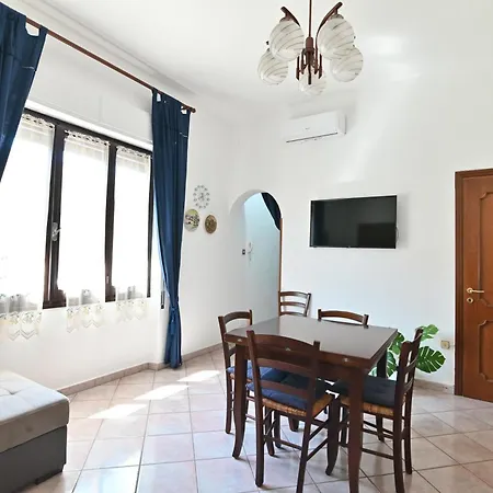 Izzhome Bihappy * פולה